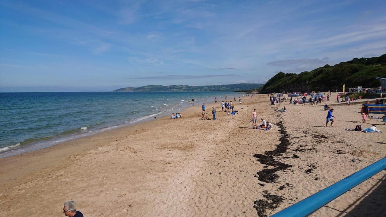 Jaw-Dropping Beach House In Anglesey Benllech Extérieur photo